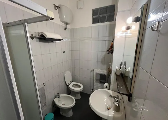 Pp-panoramic - Vicino A Stazione Ed Aeroporto 아파트